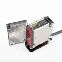 Retroreflective photoelectric switch E3JK-R2M1 12-24VDC 5 wires Sensing distance 2m